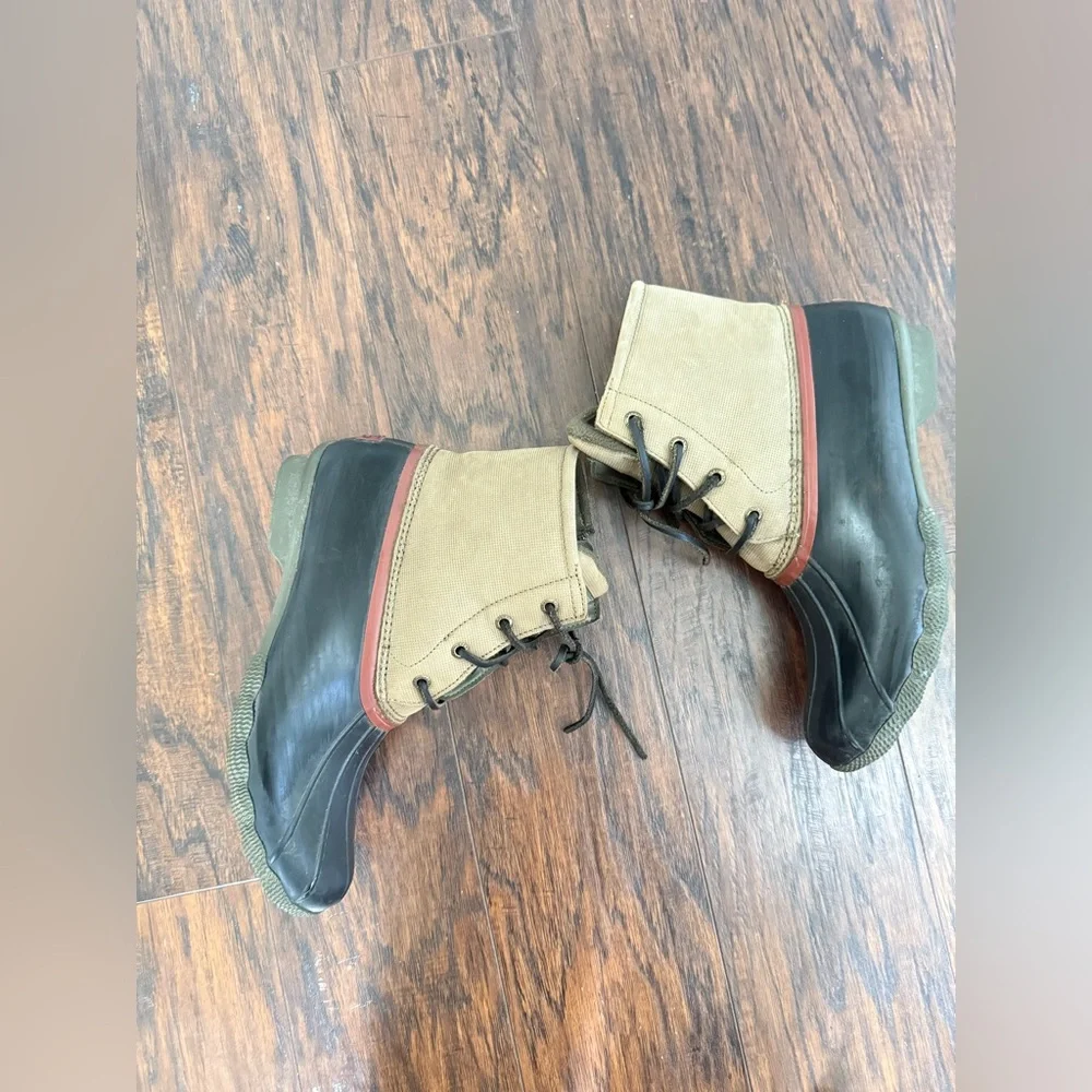 Sperry rain duck Boot Women’s size 10
